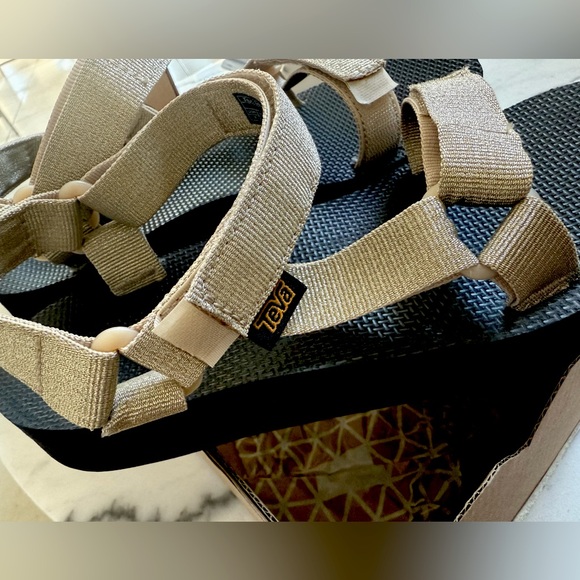 Teva Midform Gold Color - Picture 4 of 5